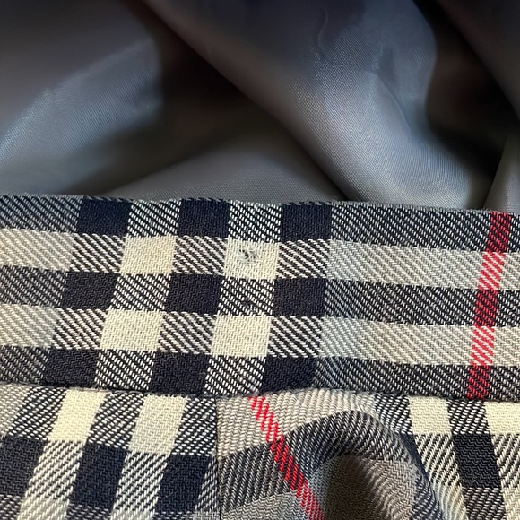 ‘BURBERRY’ check plaid Italian wool lined pleated wool skirt GORGEOUS! - Picture 8 of 9